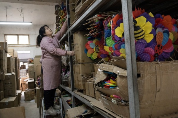 Balancing Cost and Risk Balancing cost efficiency and risk when choosing pinwheel order size (ID#5)