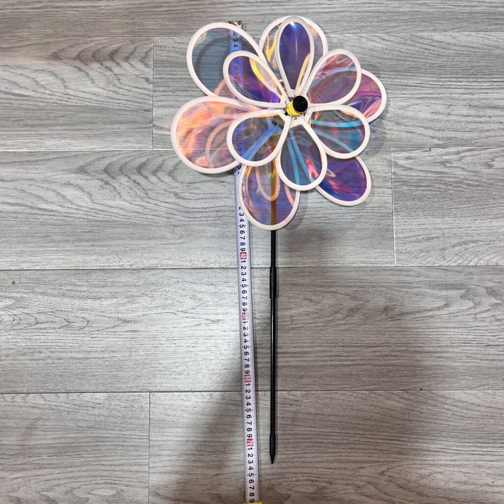 Pinwheel with double-layer structure and six colorful film blades