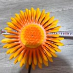Iron Sunflower Shaped Pinwheel Wind Spinner