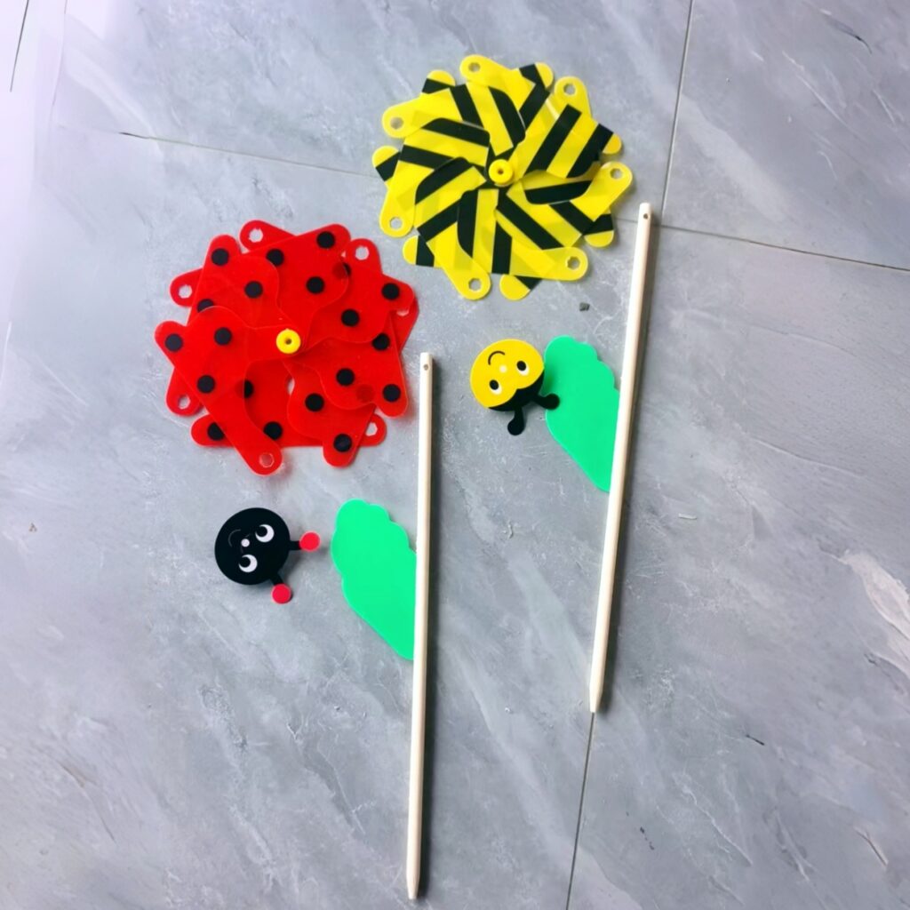 7‑Point Transparent Insect Pinwheel with Wooden Stick