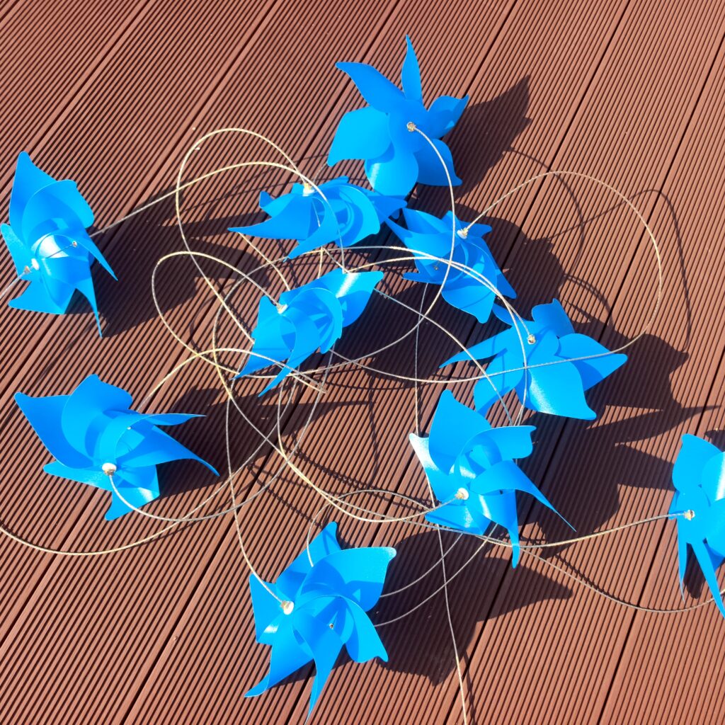 6‑Point Solid‑Color Pinwheel String