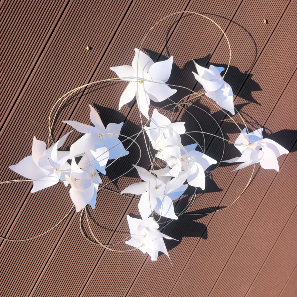6‑Point Solid‑Color Pinwheel String